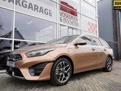 Bruin Gebruikt 2021 Kia Ceed Premium Stationwagen | € 26.950 (Eerlijke prijs)