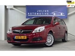 Rood Gebruikt 2006 Opel Vectra Executive Stationwagen | € 1.443 (Eerlijke prijs)