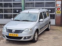 Grijs Gebruikt 2010 Dacia Logan MCV MPV | € 4.250 (Eerlijke prijs)