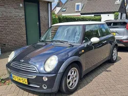Zwart Gebruikt 2006 Mini Cooper Hatchback | € 2.150 (Goede deal)