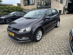 Grijs, metallic lak Gebruikt 2015 VW CC Highline Sedan | € 9.950
