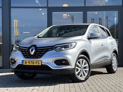 Grijs metallic Gebruikt 2021 Renault Kadjar Intens SUV | € 21.240 (Iets duurder)