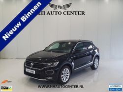 Zwart Gebruikt 2019 VW T-Roc Sportline SUV | € 24.950 (Eerlijke prijs)
