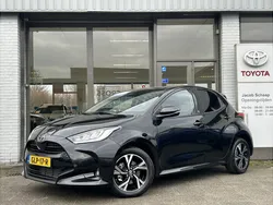 Zwart Nieuw 2024 Toyota Yaris Hybrid Edition Hatchback | € 28.999 (Eerlijke prijs)