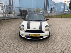 Wit Gebruikt 2007 Mini Cooper Hatchback | € 2.999