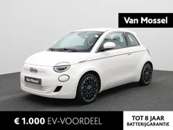 Wit Gebruikt 2023 Fiat 500e La Prima Hatchback | € 24.900 (Eerlijke prijs)