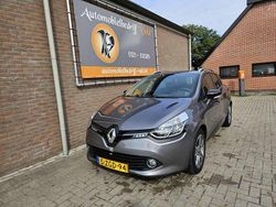 Grijs Gebruikt 2015 Renault Clio GrandTour Night&Day Stationwagen | € 6.995 (Eerlijke prijs)