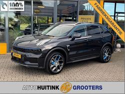 Zwart Gebruikt 2022 Lynk & Co 01 SUV | € 22.990 (Eerlijke prijs)