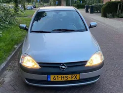 Grijs Gebruikt 2001 Opel Corsa Comfort Hatchback | € 1.200 (Eerlijke prijs)