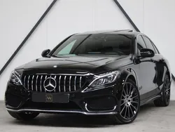 Zwart, metallic lak Gebruikt 2014 Mercedes C250 AMG line Sedan | € 23.999 (Eerlijke prijs)