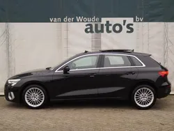 Zwart, metallic lak Gebruikt 2021 Audi A3 Sportback Business Hatchback | € 19.900 (Eerlijke prijs)