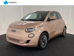 , metallic lak Gebruikt 2025 Fiat 500e Hatchback | € 24.445 (Duur)