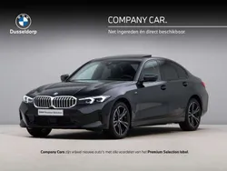 Zwart Gebruikt 2025 BMW 330e Comfort Edition Sedan | € 64.950 (Eerlijke prijs)