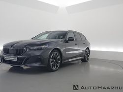 Grijs Gebruikt 2025 BMW 530e M Sport Sedan | € 83.900