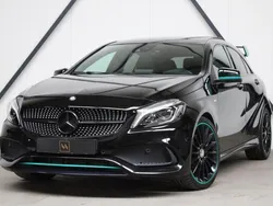 Zwart, metallic lak Gebruikt 2016 Mercedes A250 Edition Hatchback | € 22.750