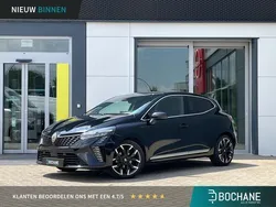 Noir étoilé (gne) Gebruikt 2024 Renault Clio V Techno Hatchback | € 21.950 (Iets duurder)