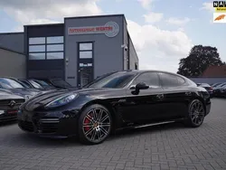 Zwart Gebruikt 2015 Porsche Panamera Sedan | € 44.995 (Eerlijke prijs)