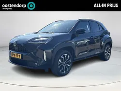 Zwart Gebruikt 2024 Toyota Yaris Cross SUV | € 31.945 (Iets duurder)