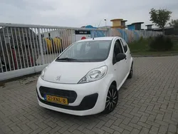 Wit Gebruikt 2012 Peugeot 107 Access Hatchback | € 2.950 (Goede deal)