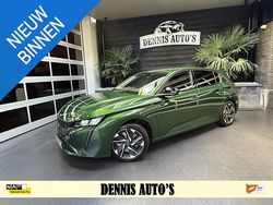 Groen Gebruikt 2022 Peugeot 308 Allure Hatchback | € 24.850