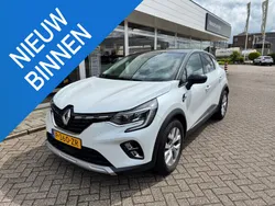 Wit Gebruikt 2022 Renault Captur Intens SUV | € 21.945 (Eerlijke prijs)