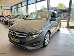 Grijs Gebruikt 2015 Mercedes B180 Prestige MPV | € 9.950 (Eerlijke prijs)