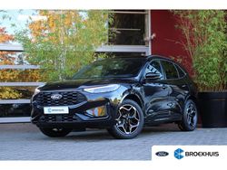 Zwart Gebruikt 2024 Ford Kuga ST-Line SUV | € 39.850 (Eerlijke prijs)