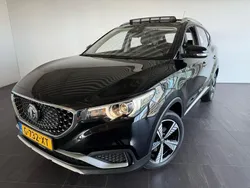 Zwart Gebruikt 2019 MG ZS Luxury Sedan | € 14.875 (Super prijs)