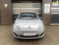 Grijs, metallic lak Gebruikt 2008 Renault Twingo Authentique Hatchback | € 1.450 (Eerlijke prijs)