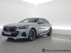 Grijs Nieuw 2025 BMW 530e M Sport Sedan | € 86.500
