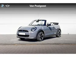 Copper grey Gebruikt 2025 Mini Cooper Cabriolet Cabriolet | € 49.074