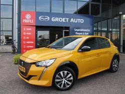 Geel Gebruikt 2022 Peugeot e-208 Active Hatchback | € 15.800 (Goede deal)