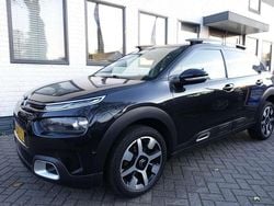 Zwart Gebruikt 2019 Citroën C4 Cactus PureTech Hatchback | € 14.500 (Eerlijke prijs)