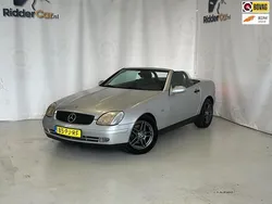 Grijs Gebruikt 1997 Mercedes SLK230 Cabriolet | € 3.799 (Eerlijke prijs)