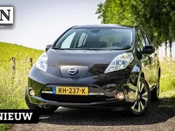 Zwart Gebruikt 2017 Nissan Leaf Tekna Hatchback | € 6.990 (Eerlijke prijs)