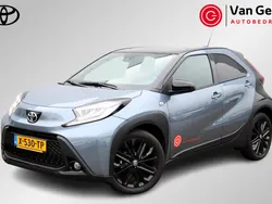 Grijs Gebruikt 2024 Toyota Aygo Premium Hatchback | € 25.499 (Duur)