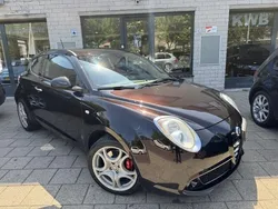 Bruin Gebruikt 2009 Alfa Romeo MiTo Hatchback | € 3.250 (Eerlijke prijs)
