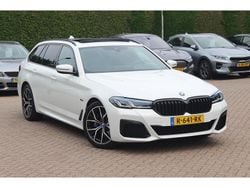 Wit Gebruikt 2022 BMW 530 Stationwagen | € 42.950 (Eerlijke prijs)