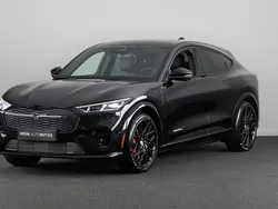 Zwart Gebruikt 2023 Ford Mustang Mach-E GT SUV | € 44.945 (Super prijs)