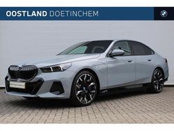 M brooklyn grau (grijs metallic) Gebruikt 2025 BMW 530e Comfort Edition Sedan | € 86.979