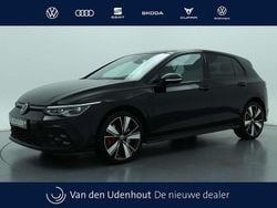 Zwart Gebruikt 2023 VW Golf VIII GTE Hatchback | € 39.990