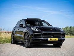 Zwart Gebruikt 2017 Porsche Cayenne Sport SUV | € 49.645 (Iets duurder)