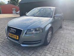 Grijs Gebruikt 2011 Audi A3 Sportback Attraction Hatchback | € 6.995 (Eerlijke prijs)