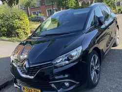 Zwart Gebruikt 2017 Renault Scénic IV Intens MPV | € 14.750 (Iets duurder)