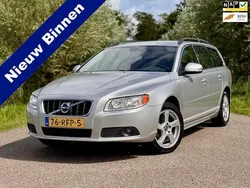 Grijs Gebruikt 2011 Volvo V70 Stationwagen | € 9.950 (Goede deal)