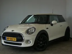 Wit Gebruikt 2015 Mini Cooper Business Hatchback | € 7.450 (Super prijs)