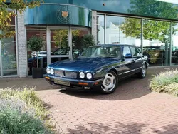 , metallic lak Gebruikt 1995 Jaguar XJR Sedan | € 9.950