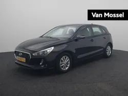 Zwart Gebruikt 2019 Hyundai i30 Comfort Hatchback | € 15.440 (Goede deal)