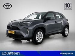 Grijs metallic Gebruikt 2024 Toyota Yaris Active SUV | € 27.950 (Eerlijke prijs)