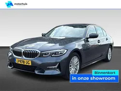 Grijs Gebruikt 2020 BMW 320 Executive Sedan | € 23.930 (Super prijs)